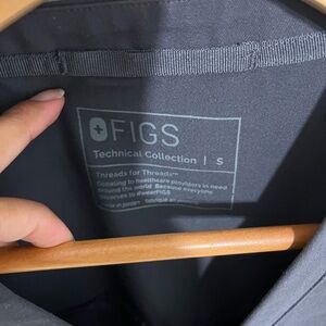 Figs Technical Collection Charcoal Scrub Top